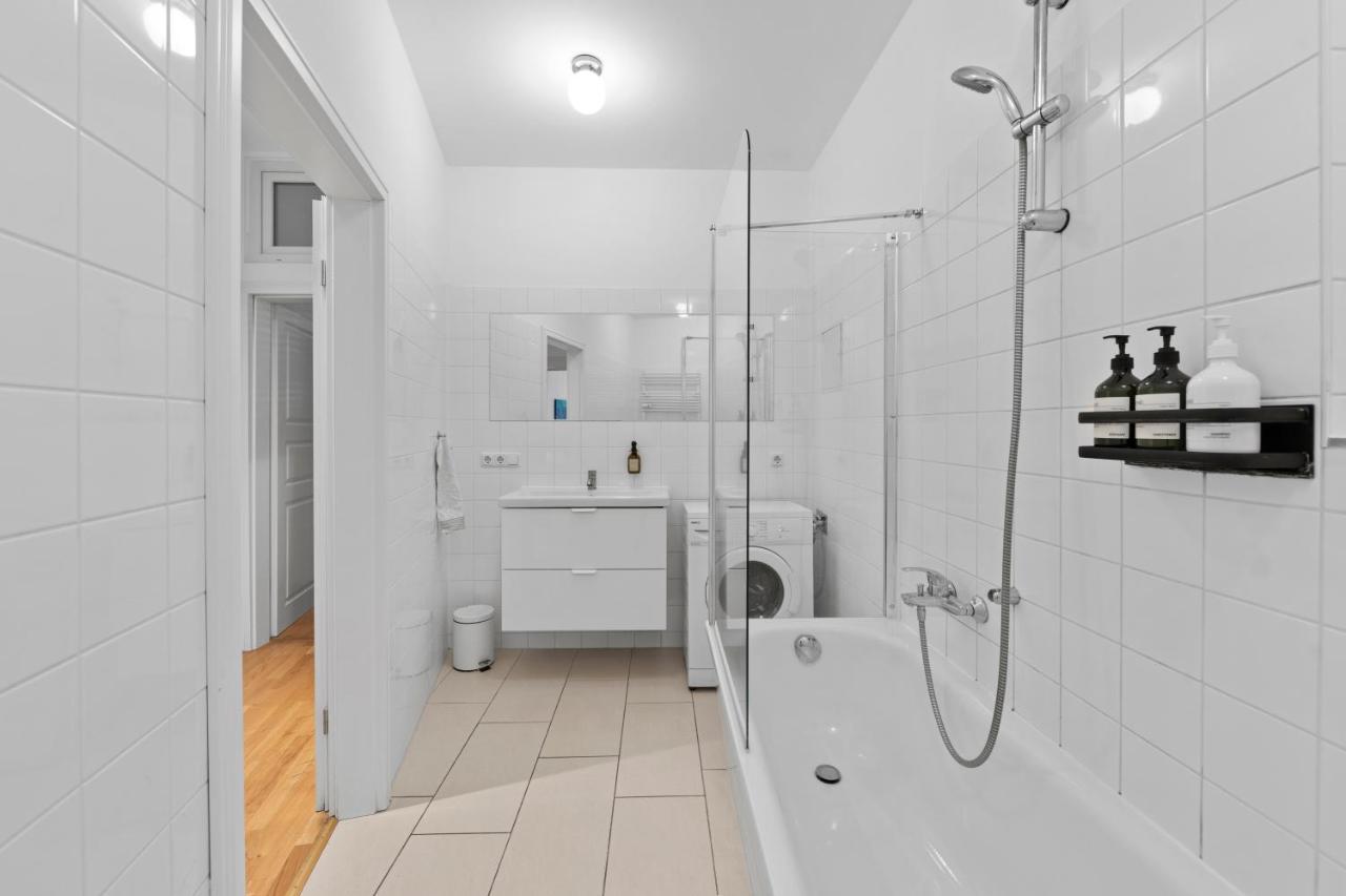 Beautiful 80Sqm Appartment In Berlin-Mitte Екстер'єр фото